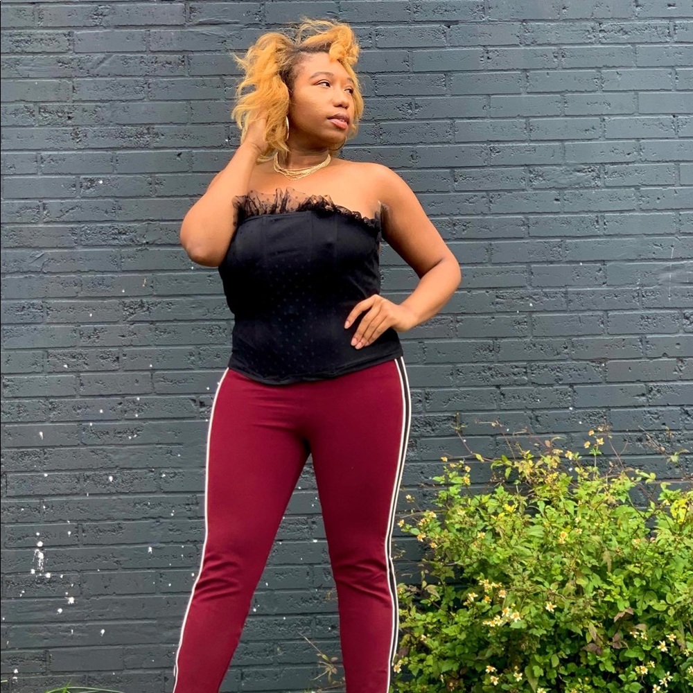 Meet your Posher, Alexia